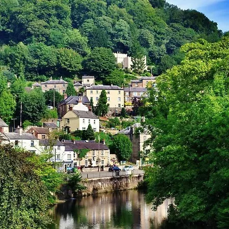 The Belle - A Lovingly Converted Grade II Listed Home From Home In Bakewell Exterior photo