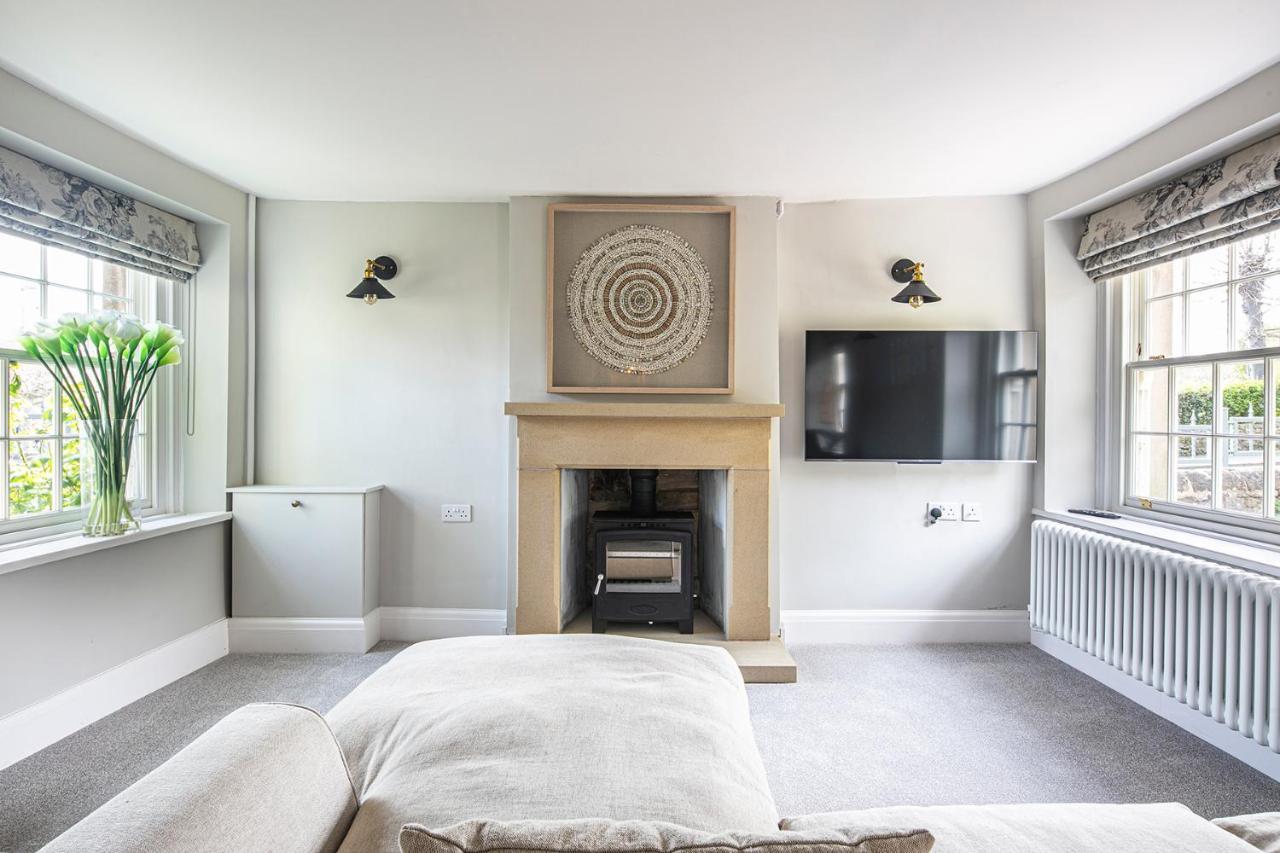 The Belle - A Lovingly Converted Grade Ii Listed From In * Bakewell