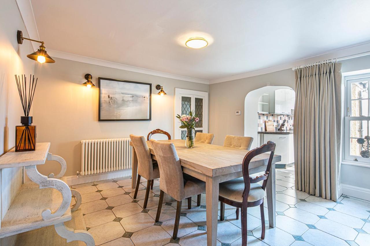 The Belle - A Lovingly Converted Grade Ii Listed From In * Bakewell